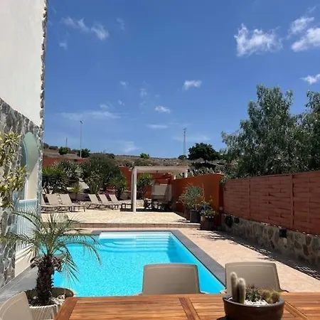 別荘 Casa Macken Con Piscina Climatizada Y Jacuzzi San Bartolomé