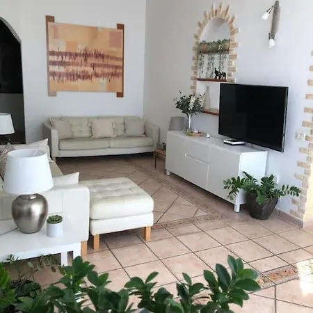 別荘 Casa Macken Con Piscina Climatizada Y Jacuzzi *