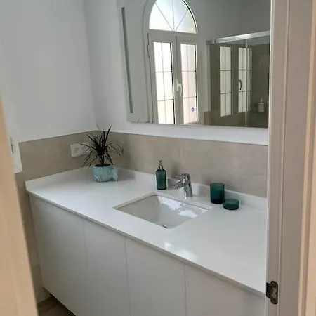 Casa Macken Con Piscina Climatizada Y Jacuzzi