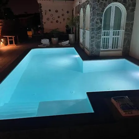 Casa Macken Con Piscina Climatizada Y Jacuzzi 別荘 *