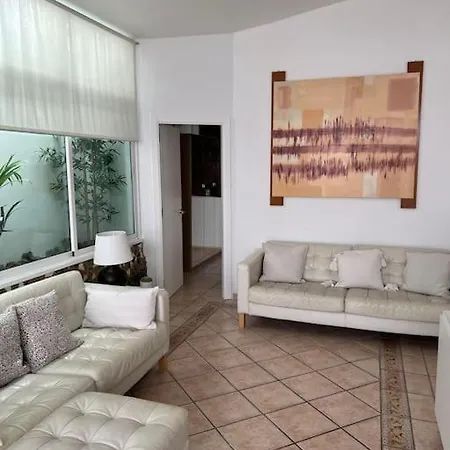 Casa Macken Con Piscina Climatizada Y Jacuzzi San Bartolome de Tirajana (Gran Canaria)