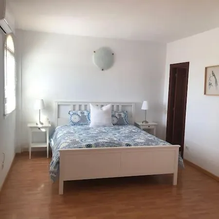 Casa Macken Con Piscina Climatizada Y Jacuzzi Holiday home *