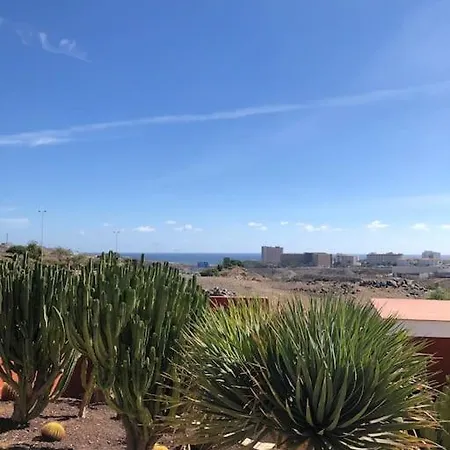 Casa Macken Con Piscina Climatizada Y Jacuzzi Holiday home *